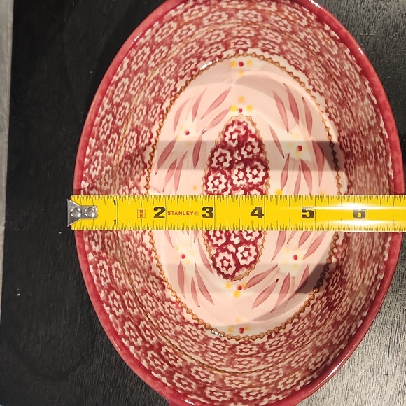 EUC Temp-Tations By Tara 1.5 Qt. Cranberry and White Ceramic Baking Dish - Picture 8 of 8